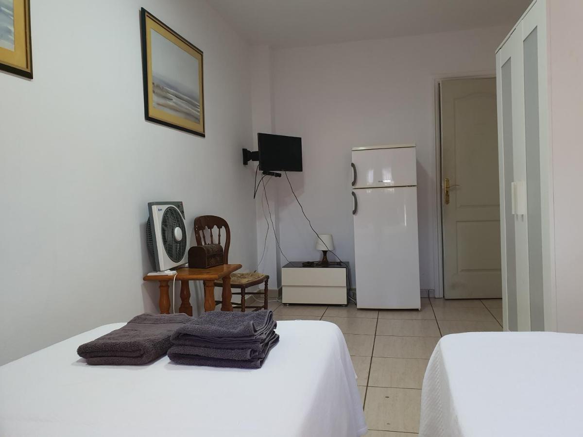 Doramas Private Rooms Shared Toilet Playa del Ingles  Exterior photo